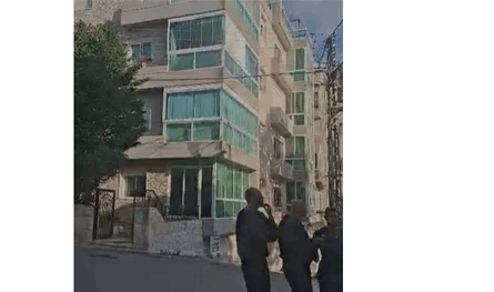 اتصال مشبوه بإخلاء مبنى في عمشيت