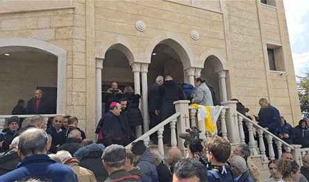 الفاتيكان يتحرك ميدانيا والجيش انسحب من البلدات المسيحية الحدودية