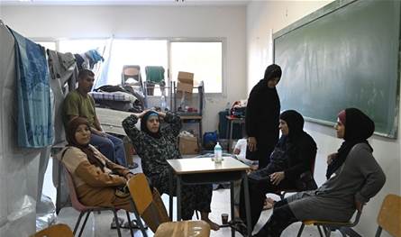 داخل مدرسة... ما الذي حصل بين نازحين؟