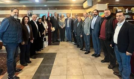 وزيرة التربية تسلمت من وفد نقابة المدارس الأكاديمية الخاصة كتاباً مطلبياّ