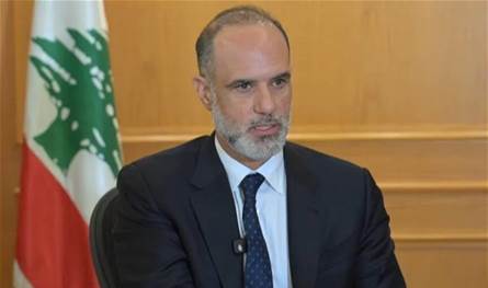 رغم الظروف الراهنة...الأشغال تطلق مسار تأهيل مطار القليعات