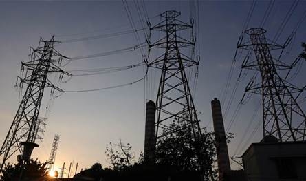 بعد استهداف دبين.. عتمة تضرب هذه المناطق!