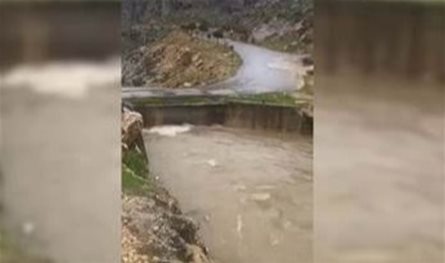 فيديو لغارة عنيفة.. "جسر أثري لبناني" يُقصف!