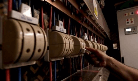 "الأمبير" بـ40 دولارا