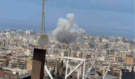 بالصور.. الـ/ـغـ/ـارات تتجدد على الضاحية الجنوبية لبيروت