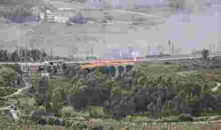 المُستهدف ليس "حزب الله".. ماذا وراء قصف الجسور؟