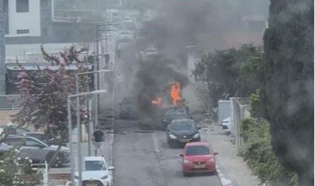 قصفٌ من جنوب لبنان... وحريق في نهاريا (صور)