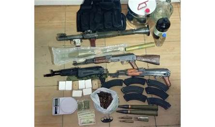 ضبط أسلحة ومخدرات في بعلبك وطرابلس