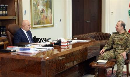 الرئيس عون عرض مع قائد الجيش الاوضاع الامنية