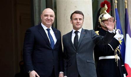 ماكرون للرئيس عون: مستعدّ لإجراء الاتصالات كي يشمل اتفاق وقف النار لبنان