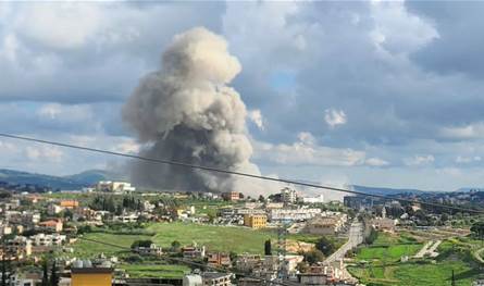 مبنى دُمِّرَ بالكامل... غارات إسرائيليّة استهدفت النبطية