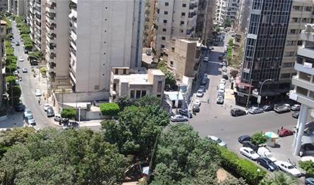 مبنى يُشكّل خطراً في بيروت... القرار صدر بهدمه