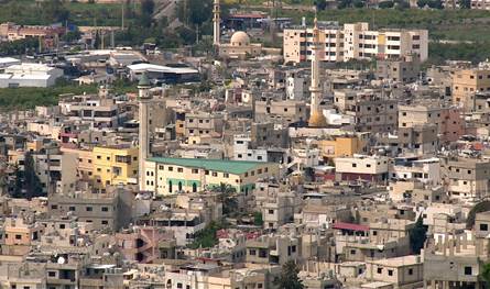 مخيمات في لبنان "تحت الرصد"