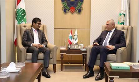 اللواء شقير يستعرض الأوضاع العامة مع سفير الهند