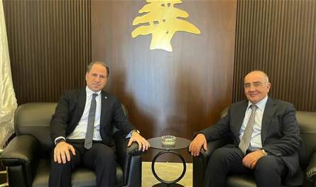 التطورات العامة في البلاد بين رئيس الكتائب وسعيد