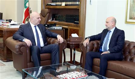 لقاءات سياسية واتصالات لرئيس الجمهورية تمحورت حول تطور الاوضاع في ضوء معطيات اجتماع واشنطن