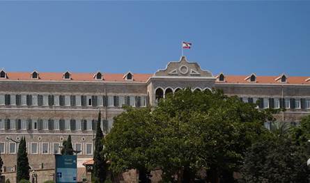 بريطانيا تؤكد وقوفها إلى جانب لبنان وتعزيز الدعم الإنساني