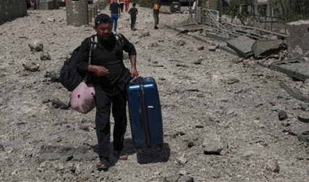 الجنوبيون يعودون إلى أرضهم: الهدنة دخلت حيّز التنفيذ.. خروقات ميدانية وتحذيرات ودعوات من الجيش