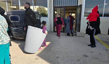 في مراكز الإيواء.. كم بلغ عدد النازحين الإجمالي؟