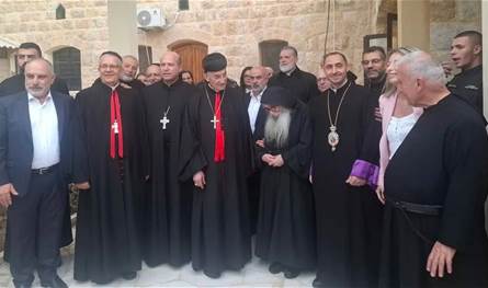 الراعي اختتم زيارته الى قرى جزين بزيارة دير المخلّص - بحنين ولقائه الحبيس يوحنا خوند