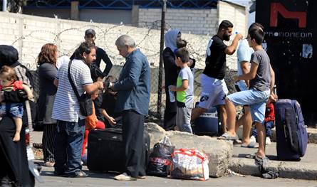 بـ"الدولار".. هل ستُدفع "بدلات الإيواء"؟