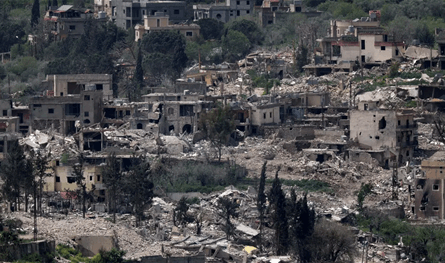 على وقع استمرار الهدنة.. إسرائيل تفـ/ـجّر منازل الجنوب وتمنع الاهالي من العودة