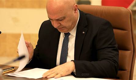 ترتيبات لزيارة عون الى واشنطن ولا لقاء مع نتنياهو.. وسطاء على الخطوط الرئاسية لتقريب وجهات النظر