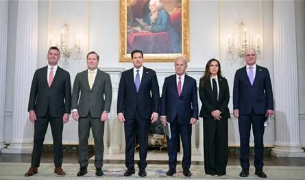 لقاء السفراء الثاني في واشنطن غدا وعون يطمئن: المفاوضات لا تعني التنازل والاستسلام