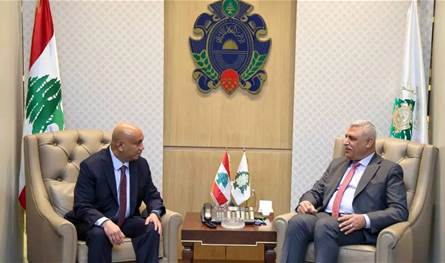 اللواء شقير يستعرض الأوضاع العامة مع السفير الكويتي الجديد