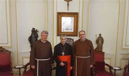 الراعي استقبل وفد الرهبنة الكبوشية وتسلّم دعوة لاحتفال اليوبيل