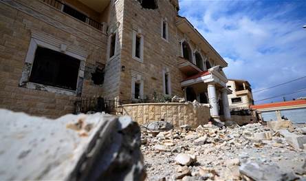 غارات "غير موجودة".. كيف ذلك؟