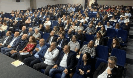 ندوة في زغرتا حول كتاب "يوسف بك كرم والفكرة الوطنية اللبنانية" وتوقيع بحضور شخصيات سياسية