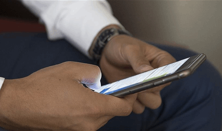 رئيس بلديّة تلقى اتّصالاً... ماذا طلبت إسرائيل منه؟