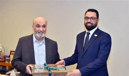 في معراب.. جعجع استقبل القائم بالأعمال السوري
