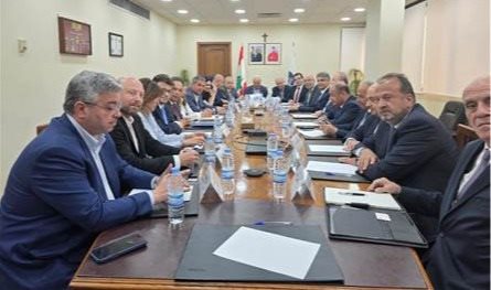 لقاء بين الرابطة المارونية وحركة التجدد للوطن: تأييد لخيار رئيس الجمهورية بالمفاوضات المباشرة