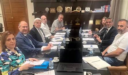 الصناعة والزراعة تطلقان خطة لتنظيم المحضّرات الغذائية وحماية قطاع الألبان