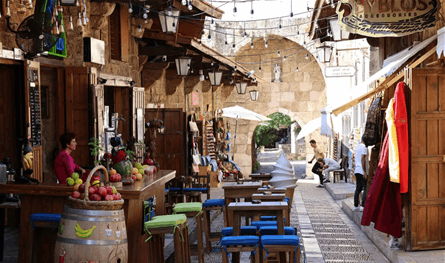 لبنان – الحرب تضرب السياحة والأسواق.. واللبنانيون يخفضون نفقات عيد الأضحى لبنان – الحرب تضرب السياحة والأسواق.. واللبنانيون يخفضون نفقات عيد الأضحى