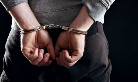 توقيف سارق في الحدت بعد سرقة حقيبة داخل مستشفى
