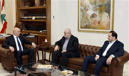 جهود لاعادة التواصل المباشر بين عون وحزب الله وبري يخوض نموذج مُفاوضات غير مُباشرة