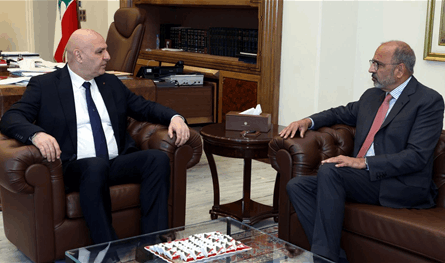 عون يبحث نداءً عاجلاً لمساعدة لبنان