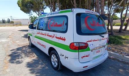 غارة تستهدف سيارة إسعاف في زبدين أثناء مهمة إنسانية