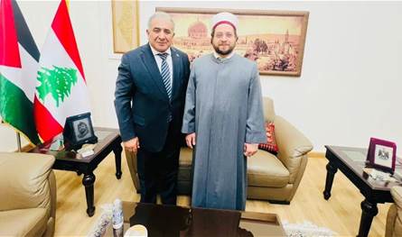 سفير فلسطين استقبل مفتي صور : لضرورة تعزيز العمل ا
