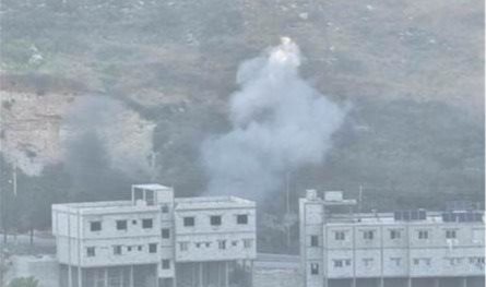 لبنان – استهداف سيارة على طريق عين المزراب… ومقتل شخصين لبنان – استهداف سيارة على طريق عين المزراب… ومقتل شخصين