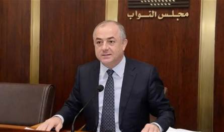 لقاء مع بوصعب ركّز على حقوق القطاع العام