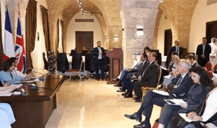وفد وزاري من قطر وبريطانيا وفرنسا يزور بيروت ويجدد التضامن مع لبنان