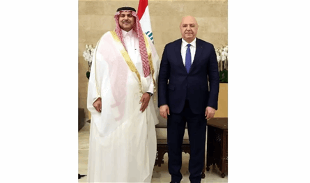 عون تسلم اوراق اعتماد سفراء السعودية والجزائر وسويسرا