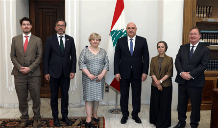 لبنان ينتظر موقف إسرائيل من"المناطق النموذجية" ونتنياهو يؤكد البقاء في الشريط الحدودي