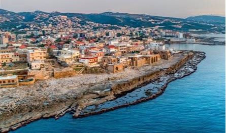 خطّ البترون البحري يعود إلى دائرة الجدل... إنجاز إنمائي أم مكسب سياسي؟