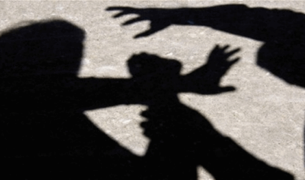 خلاف عند دوار كسارة بسبب أفضلية مرور