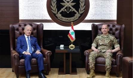 السفير الأميركي يزور قائد الجيش.. ماذا قال من اليرزة؟